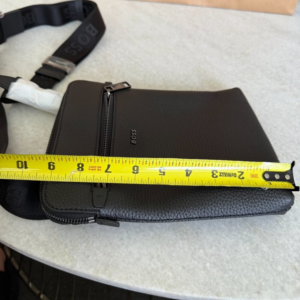 HUGO BOSS Morval All Leather Zip Env_O Bag 50517985 Black‎ - Picture 12 of 16